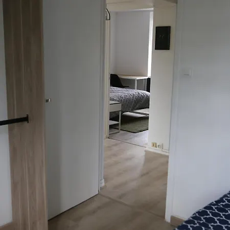 Maison De 100 M2 Equipee De 4 Chambres. *