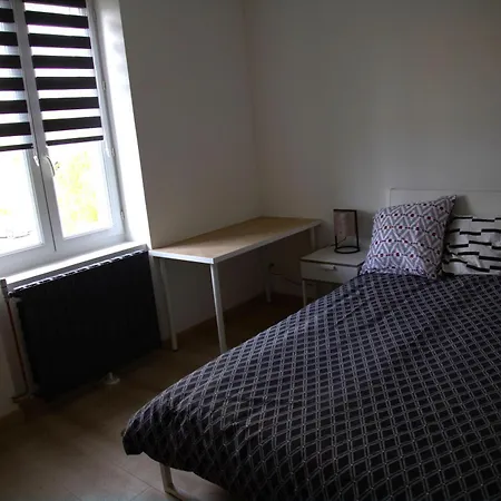 Maison De 100 M2 Equipee De 4 Chambres. Valence